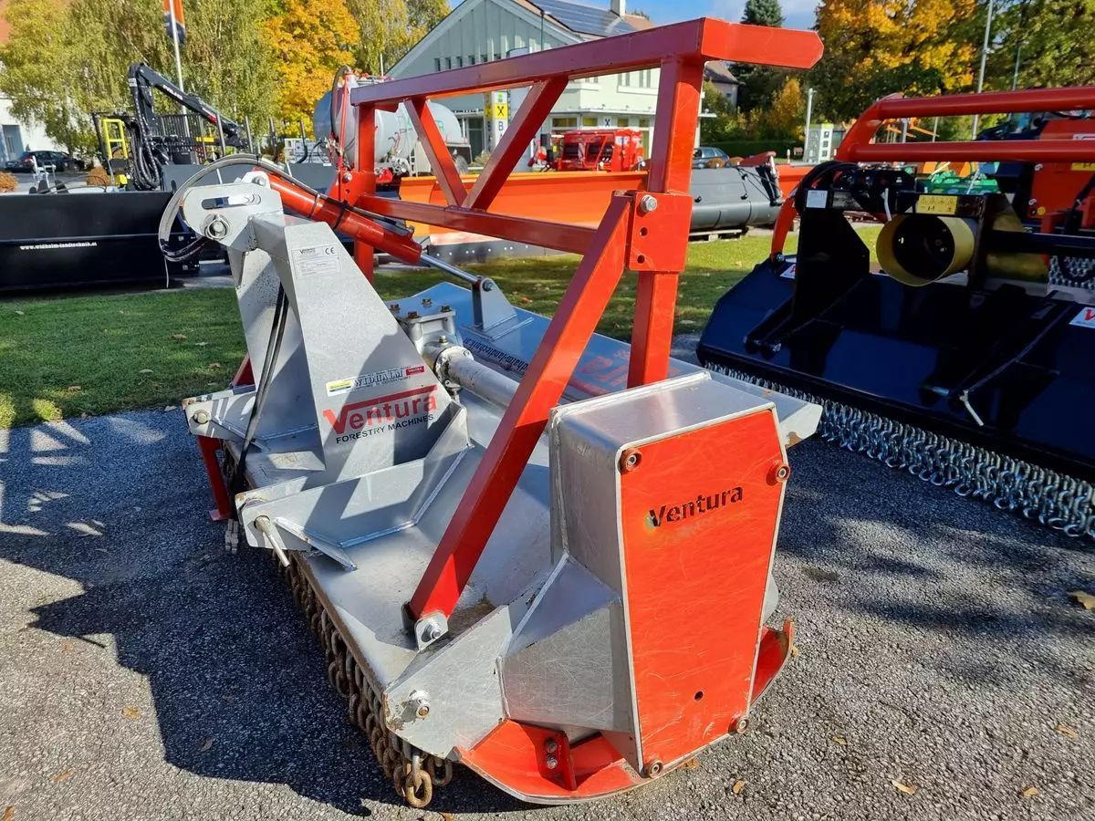 E-FARM: sonstige ventura tfvj indo 200 - Astilladora y trituradora de madera - id WYJ1TEP - 10.000 € - Año: 2019 - Austria