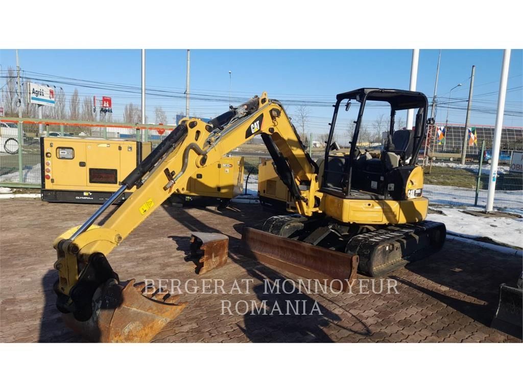 Caterpillar 305E2 CR Excavadora de orugas 45.580 €
