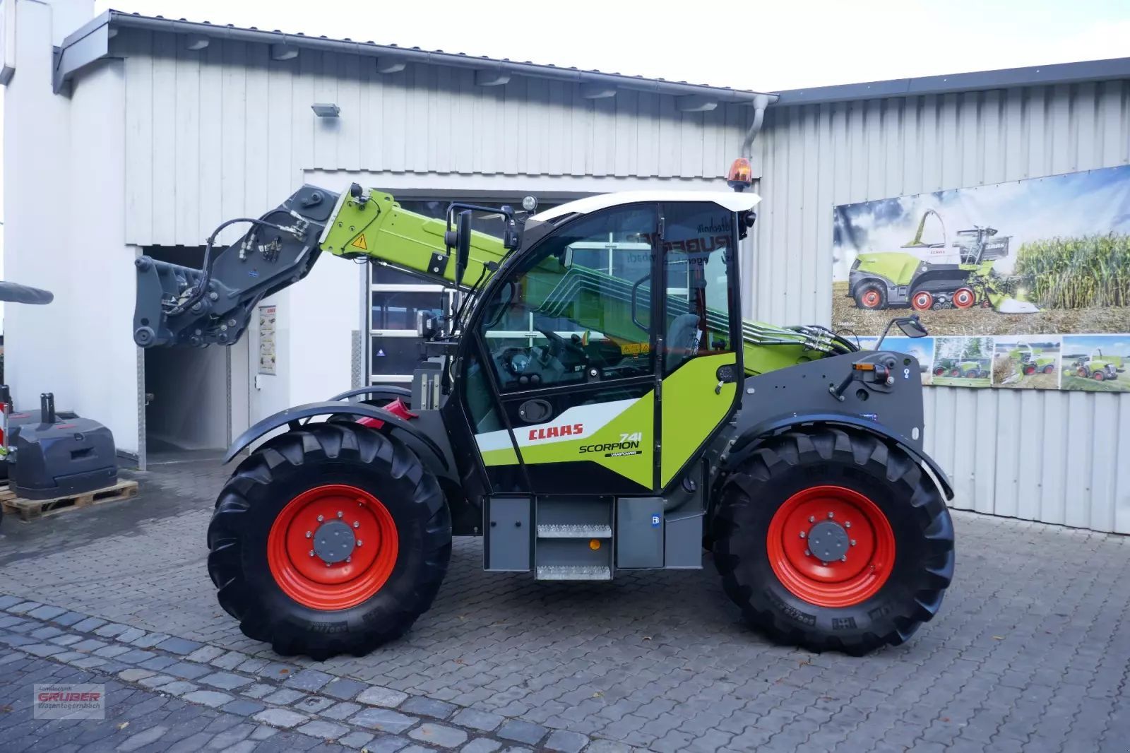 Claas Scorpion 741 Telehandler €83,100