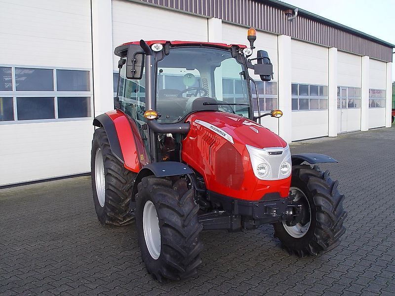 E-FARM: McCormick X4.080 - Traktor - id DWWLKKU - Baujahr: 2024 - Abgelesene Motorstunden: 1,Motorleistung (PS): 75,Deutschland
