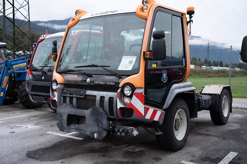 E-FARM: Lindner unitrac 102 s (e6) - Traktor - id 4WYGFWM - 97.767 € - Produktionsår: 2019 - Motortimer: 501,Motoreffekt (HP): 98,Østrig
