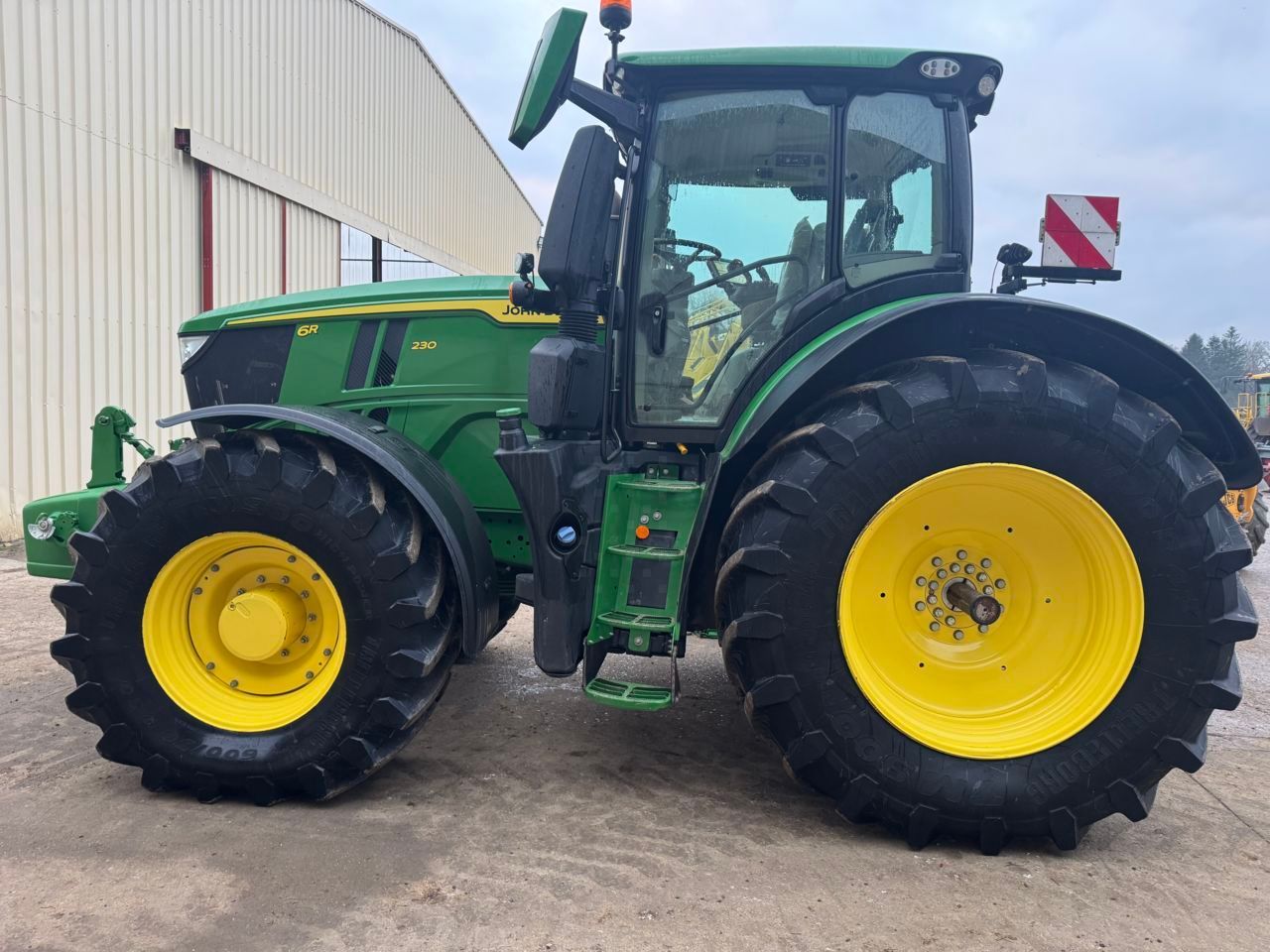 John Deere 6R 230 Traktor 156.000 €