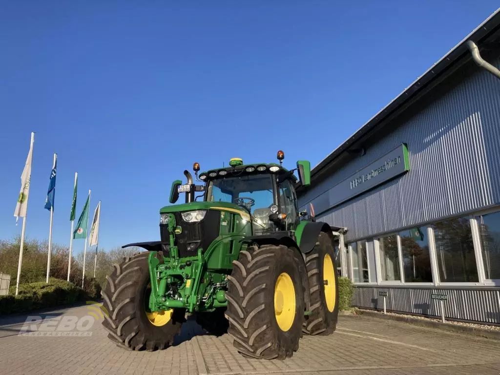 John Deere 6R 215 Tracteur