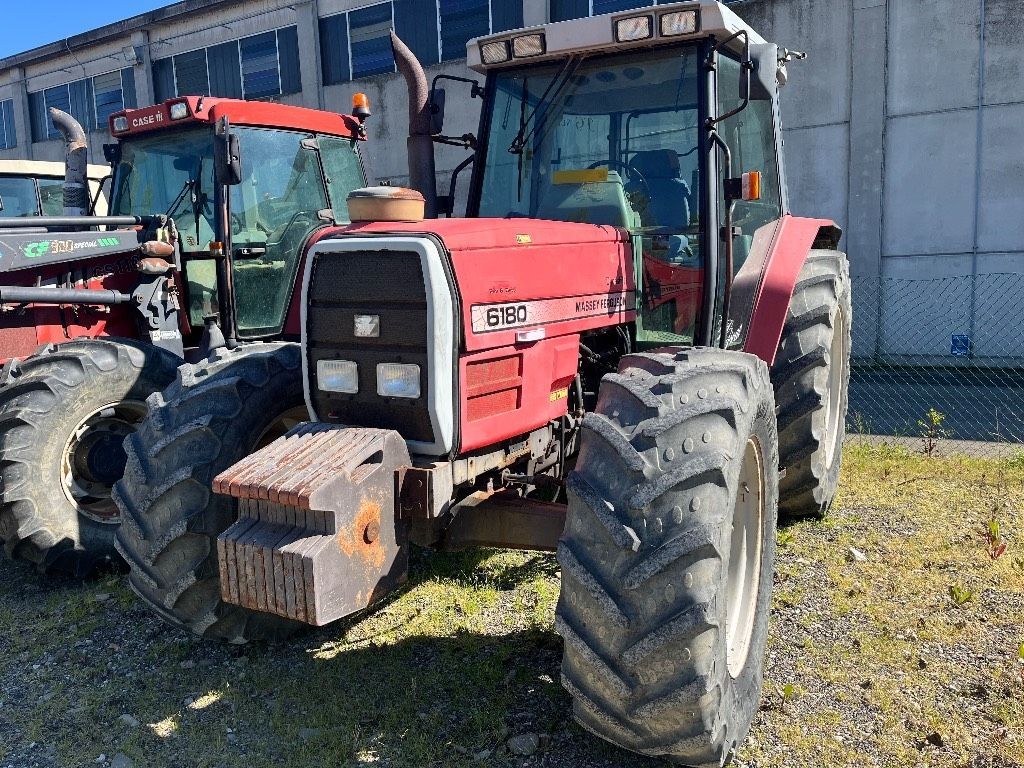 Massey Ferguson 6180 Traktor 19 500 €