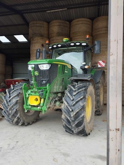 John Deere 6R 215 Tractor €159,000