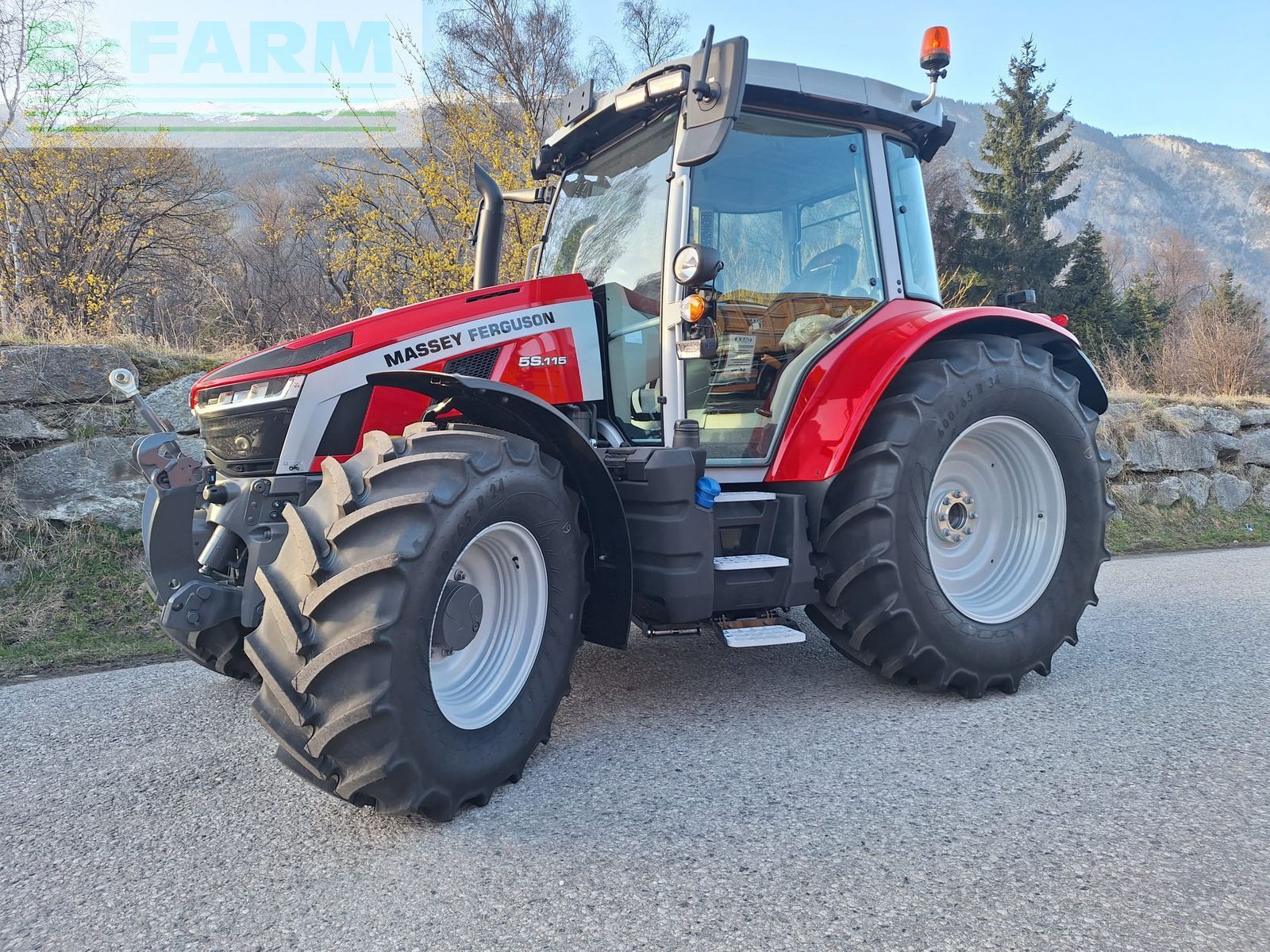 Massey Ferguson 5S.115 Tractor 95.834 EUR