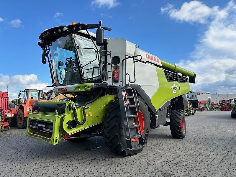 E-FARM: Claas Lexion 6800 - Combine harvester - id IF2VVW9 - €269,000 - Year of construction: 2021 - Engine hours: 652,Engine power (HP): 462,Germany