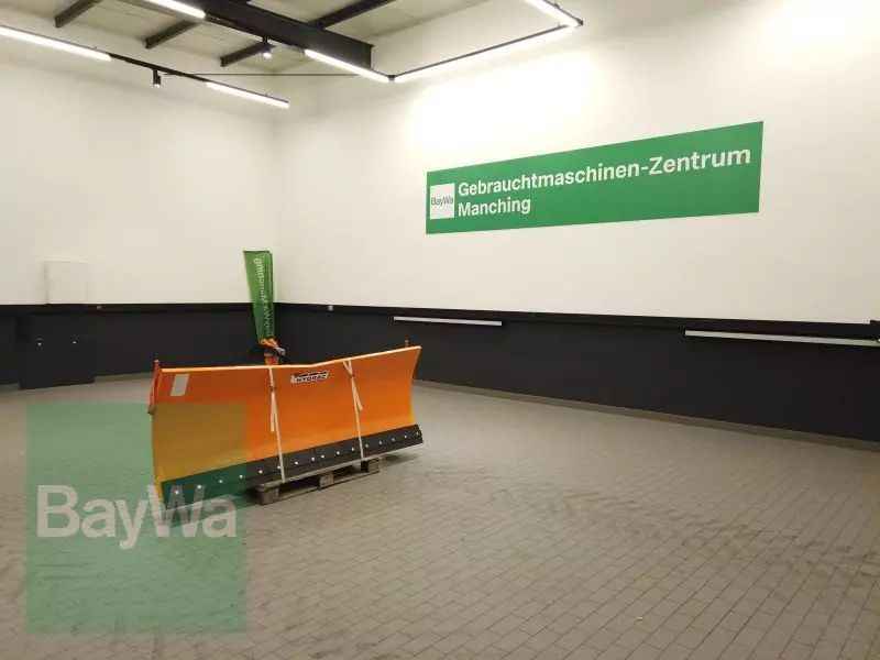 E-FARM: HYDRAC hydrac schneeschild uni-250 - Kommunaltechnik - id NVKAUSR - 5.042 € - Baujahr: 2022 - Deutschland