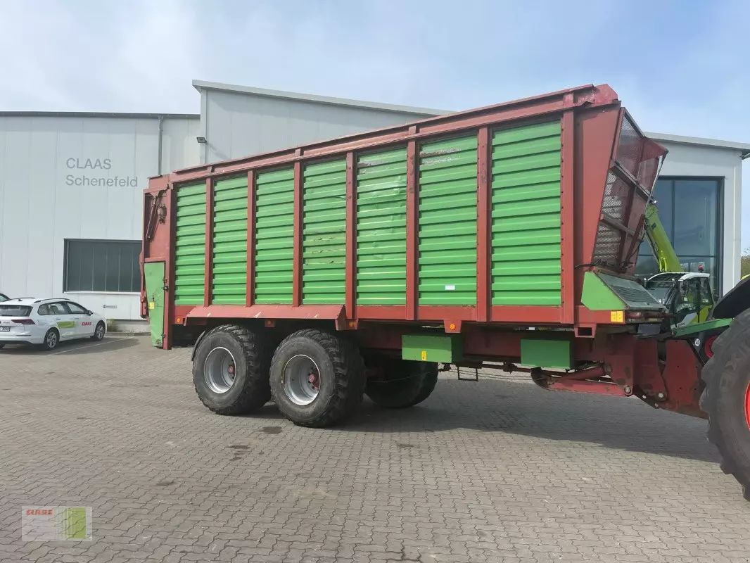 E-FARM: Strautmann giga trailer 2246 do - Transporte de forraje - id UCAAVKB - 23.000 € - Año: 2007 - Alemania