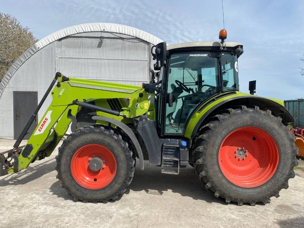 Claas Arion 440 Tractor €43,300