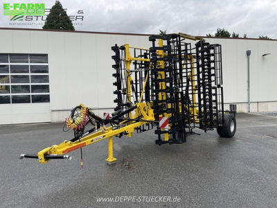 E-FARM: Bednar swifter so 6000 profi - Drilling machine combination - id 8KL7XUZ - €39,285 - Year of construction: 2023 - Engine power (HP): 230,Germany