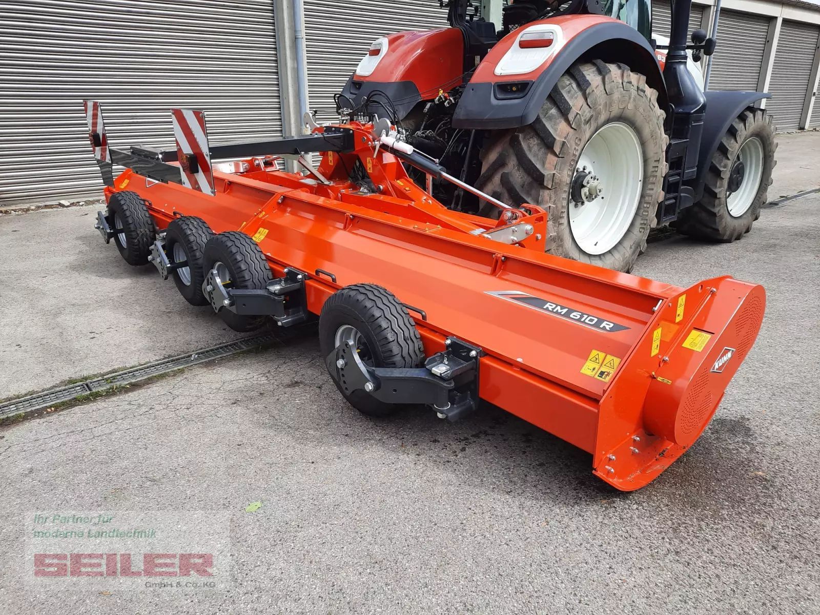 E-FARM: Kuhn RM 610 R - Topper - id BBXKMAS - €33,521 - Year of construction: 2023 - Germany