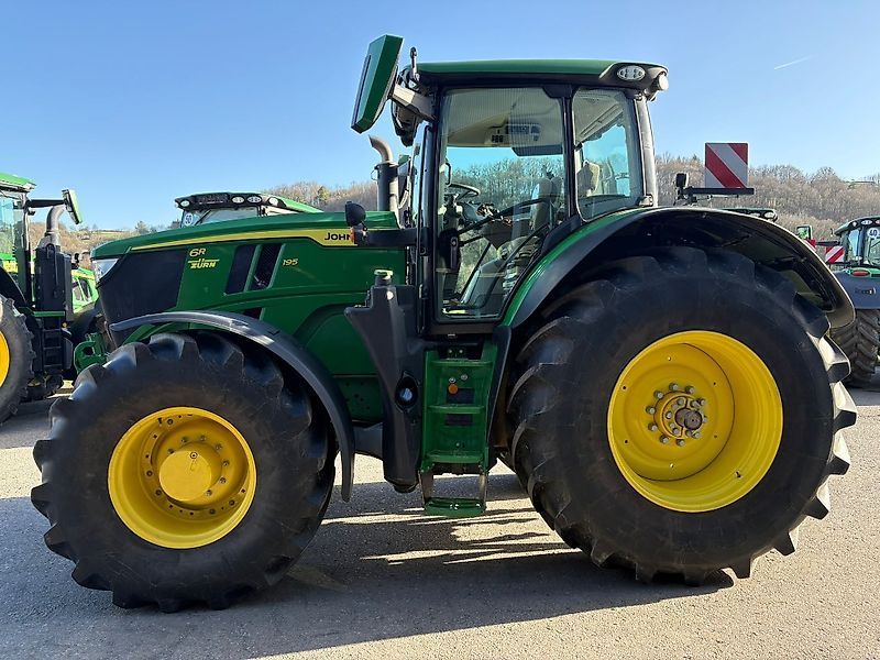 John Deere 6R 195 Tractor €172,000