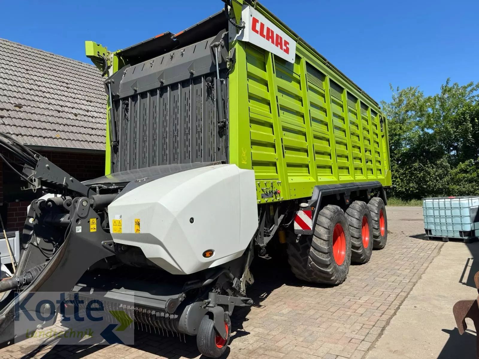 E-FARM: Claas Cargos 9600 - Remolque - id TUL1RNK - Año: 2017 - Alemania