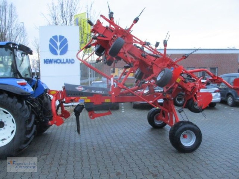 Kuhn GF 10812 T rotaryhaymaker €19,958