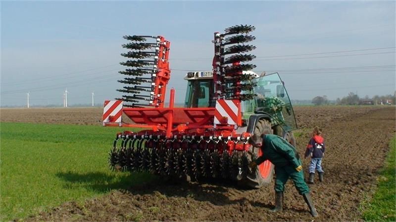 E-FARM: Einböck rotarystar - Disc harrow - id 3TNKLQL - €25,057 - Year of construction: 2022 - Denmark