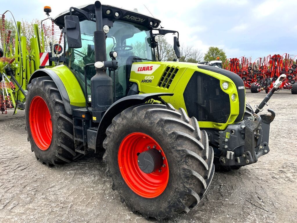 E-FARM: Claas Arion 660 CMATIC CEBIS - Traktor - id MZPP5AP - 139.496 € - Baujahr: 2023 - Abgelesene Motorstunden: 1,Motorleistung (PS): 196,Deutschland