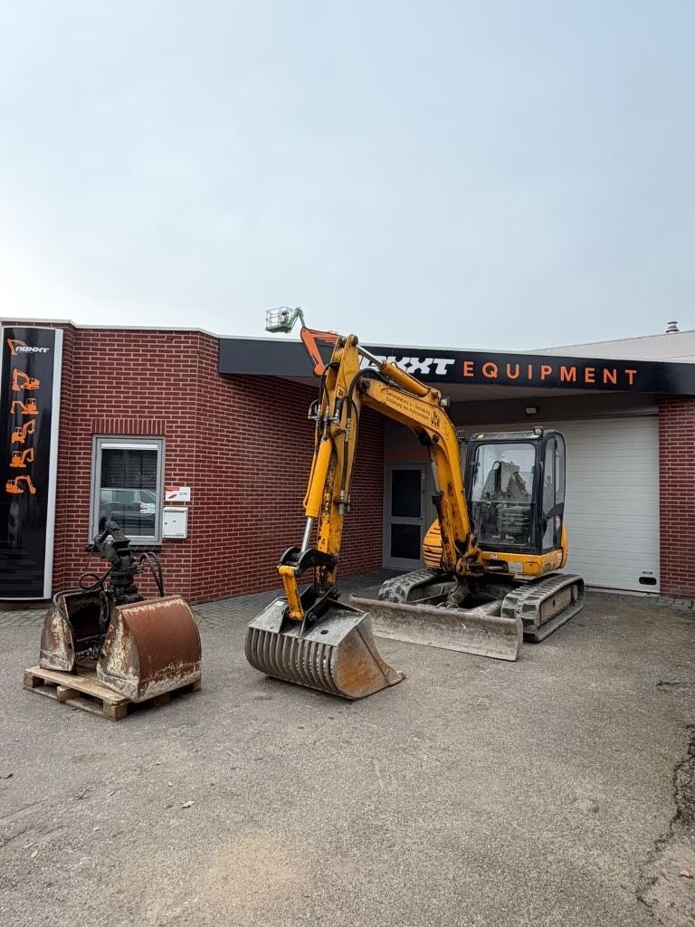 JCB 8060 Minikoparka 17 500 €