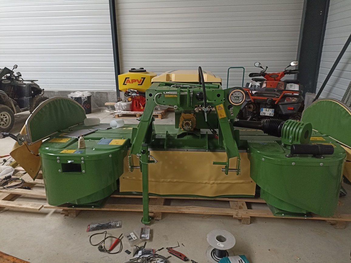 Krone f320glide Kosiarka