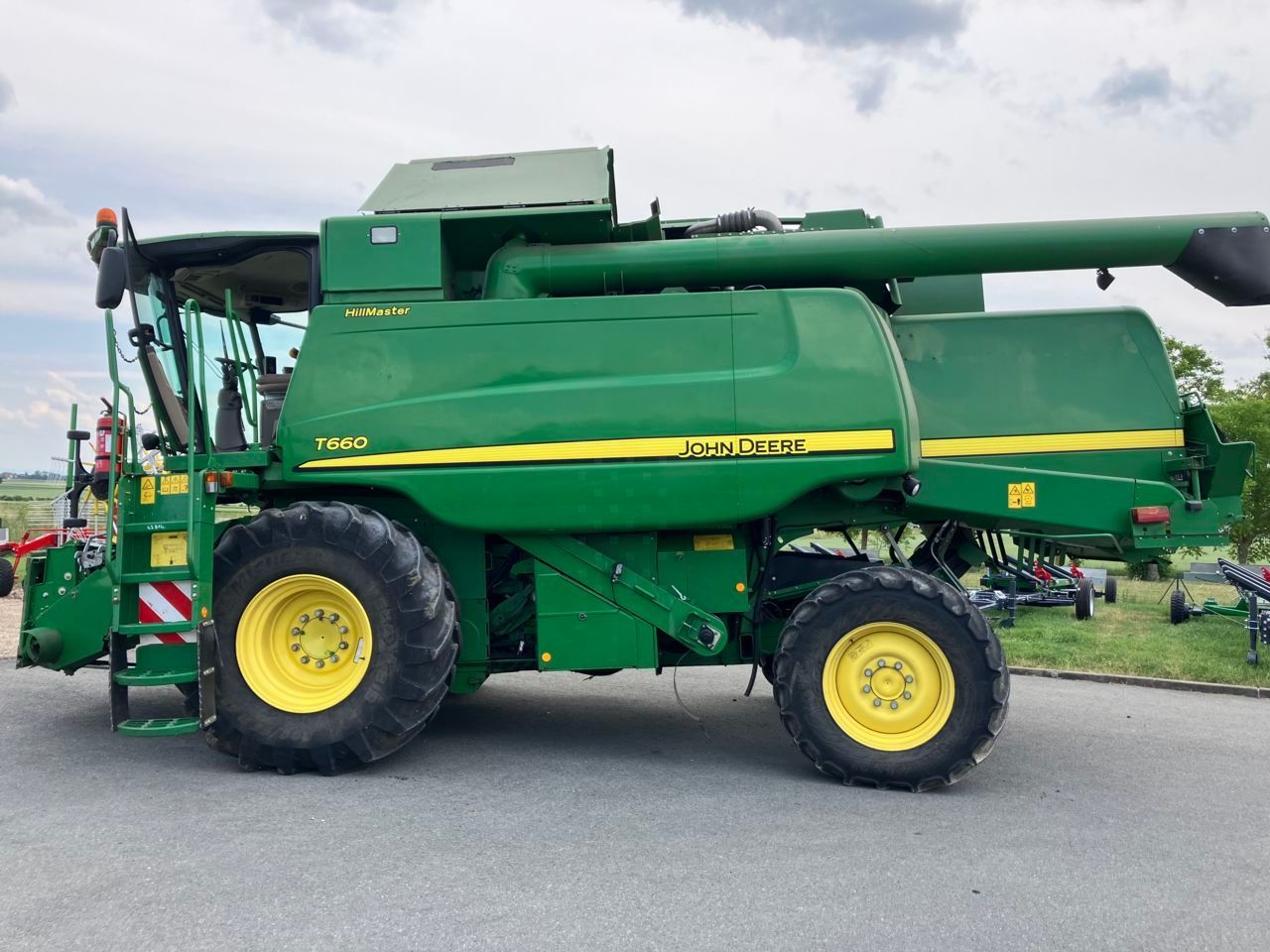 E-FARM: John Deere T 660 - Κομπίνα - id TXWGRKW - 105.000 € - Χρονία: 2014 - Μετρητής ωρών: 3.300,Γαλλία