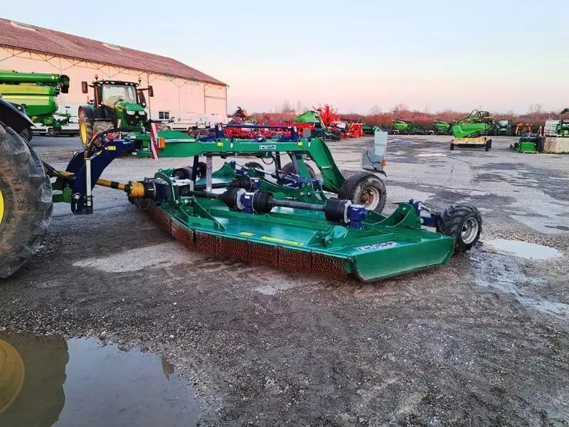 E-FARM: Desvoys master coupe - Broyeur - id KXPRHQZ - Année: 2021 - France