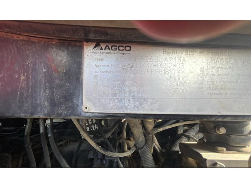 Massey Ferguson 7724 Tractor €50,000