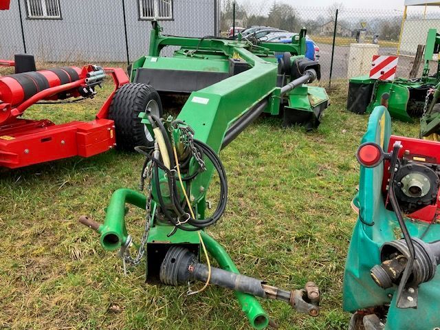 John Deere 5300 Kosiarka 5800 €