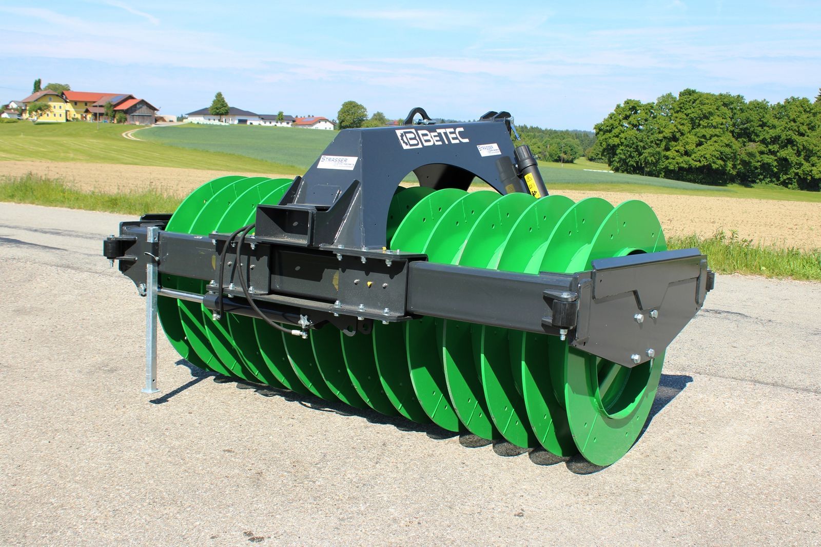 E-FARM: betec roller 250 ss, verdichterwalze, silowalze - Gabonatárolás kezelése - id KGCPENT - 7917 EUR - Gyártási év: 2025 - Ausztria