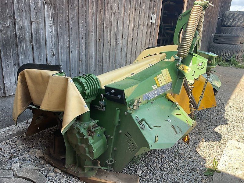 E-FARM: Krone easy cut 320 cv - Mower - id YNFQYYC - €6,500 - Year of construction: 2013 - Germany