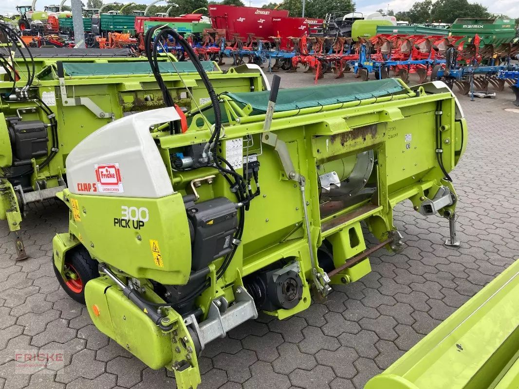 Claas Pick Up 300 Header €18,500