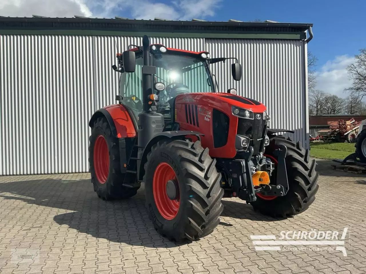Kubota m 7154 premium kvt | neumaschine Traktor 109 885 EUR