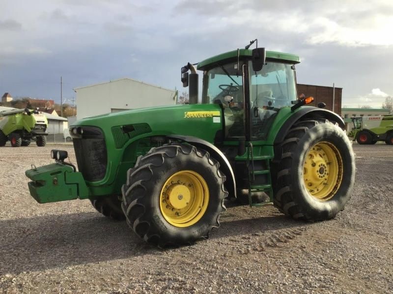 John Deere 8320 tractor €59,000