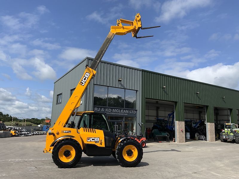E-FARM: JCB 541-70 AGRI Super - Telehandler - id V9E17CT - €45,207 - Year of construction: 2017 - Engine hours: 4,158,United Kingdom