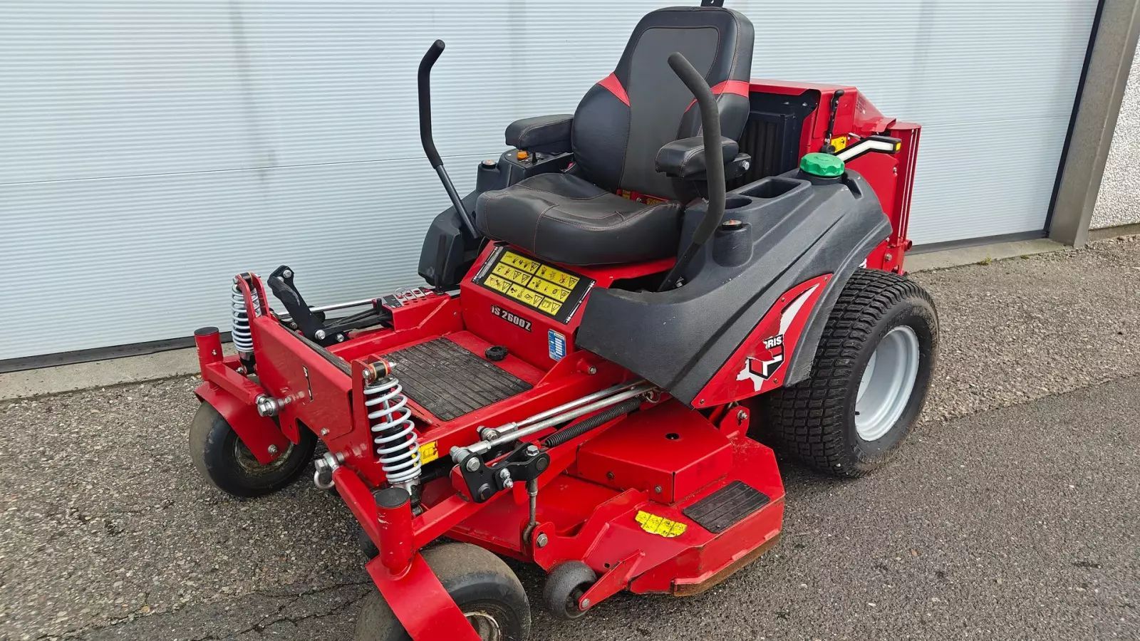 FERRIS zt2600 is Lawn mower €12,327