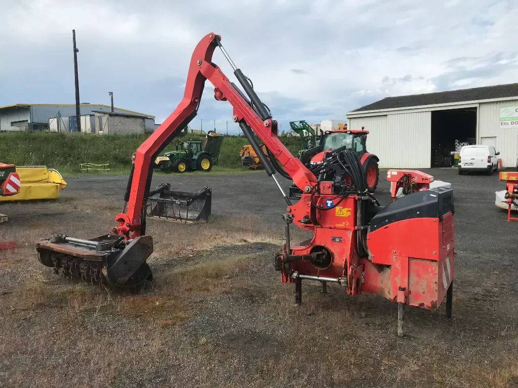 E-FARM: Kuhn ep 5050 sp - Verge mower - id VNGEUDG - €17,000 - Year of construction: 2016 - France