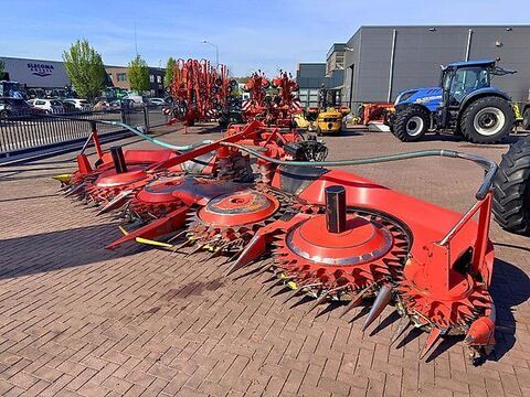 Kemper 475 plus (fits claas) Header €56,500