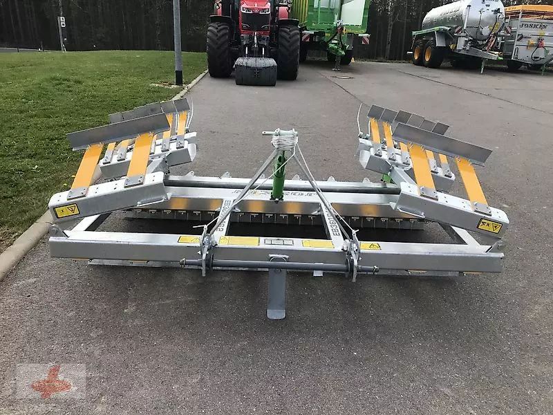 E-FARM: JOSKIN eb-r4s2 360 - Désherbage mécanique - id 6B7XLKS - Année: 2022 - Allemagne