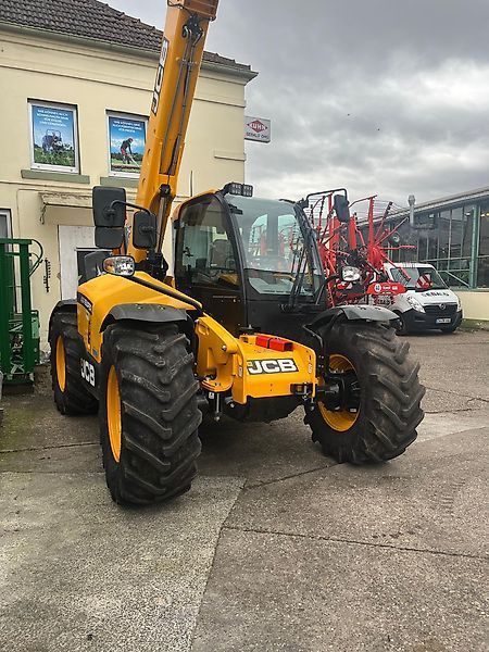 JCB 542-70 AGRI Super Manipulador telescópico 115.000 €