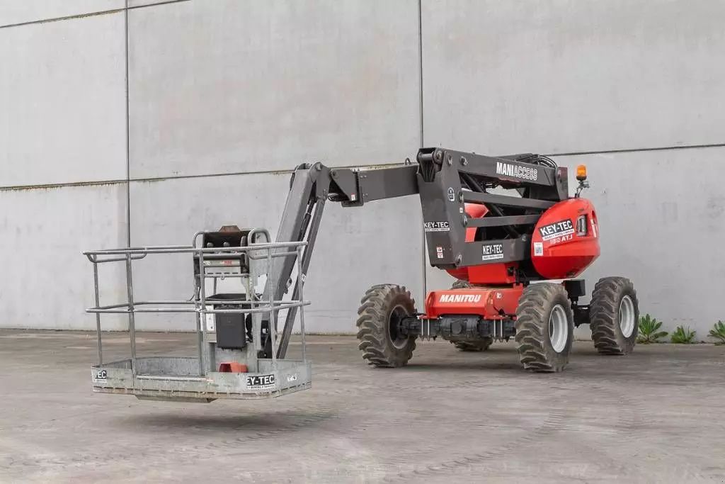 Manitou 180 atj Self propelled platform €37,500