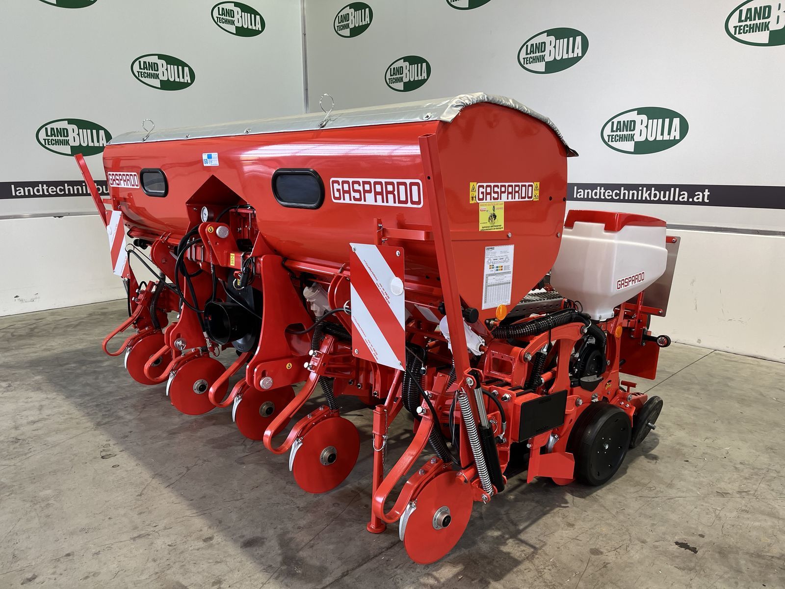 E-FARM: Gaspardo mtr 5 reihen mit düngertank - Seminatrice di precisione - id B661IUK - 26.600 € - Anno di costruzione: 2025 - Austria
