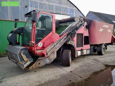 E-FARM: TRIOLIET triotrac - Mixer feeder - id PLKTYSR - €11,800 - Year of construction: 2011 - Germany