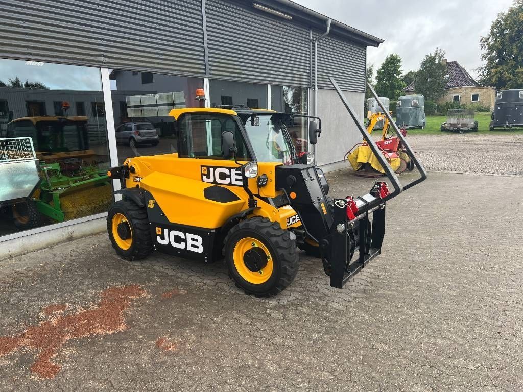 JCB 514-40 agri Teleskopinis krautuvas 46 719 €