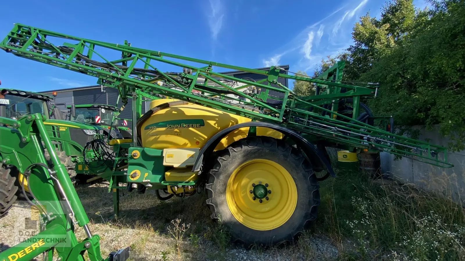 E-FARM: John Deere 732 - Sprayer - id R8MDH3U - €11,681 - Year of construction: 2006 - Germany