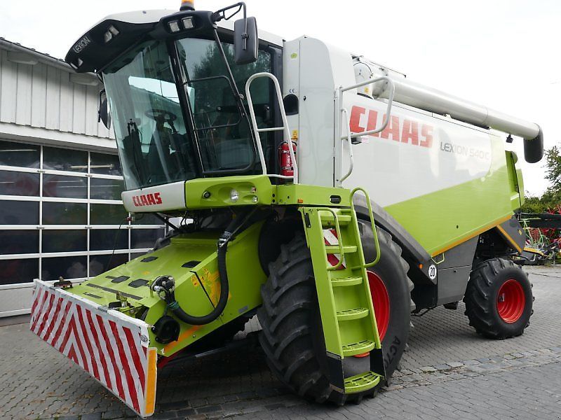 E-FARM: Claas Lexion 540 C - Mähdrescher - id ZCY59ZE - 99.000 € - Baujahr: 2006 - Abgelesene Motorstunden: 1.940,Motorleistung (PS): 279,Deutschland