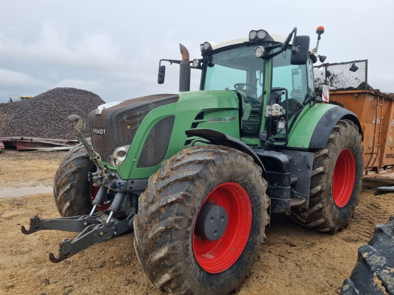 E-FARM: Fendt 922 Vario - Tractor - id VPILLD3 - Year of construction: 2007 - Engine hours: 11,000,Engine power (HP): 220,France