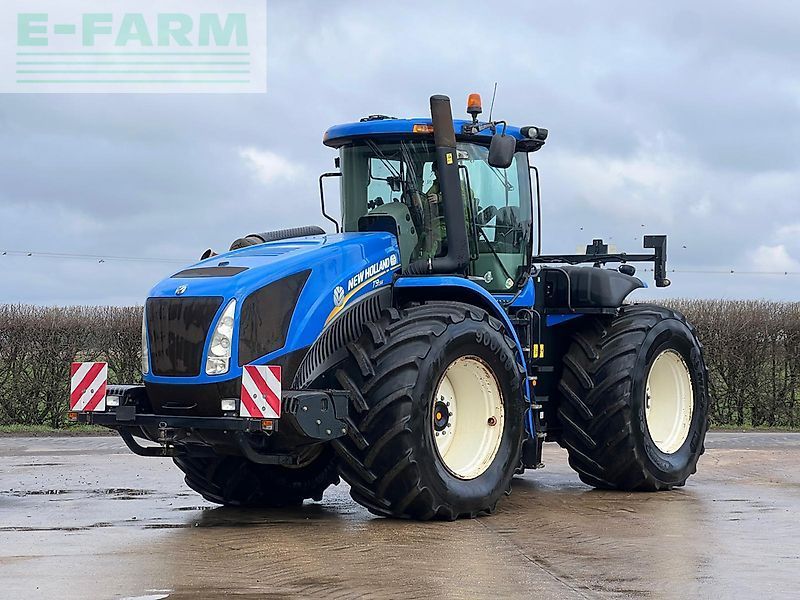New Holland T9.560 Traktor 91 677 €