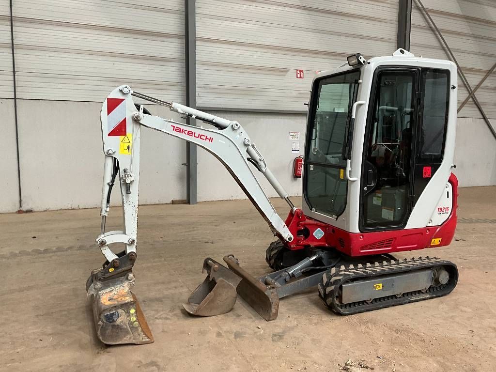 Takeuchi tb 216 Minigraver 17.250 €