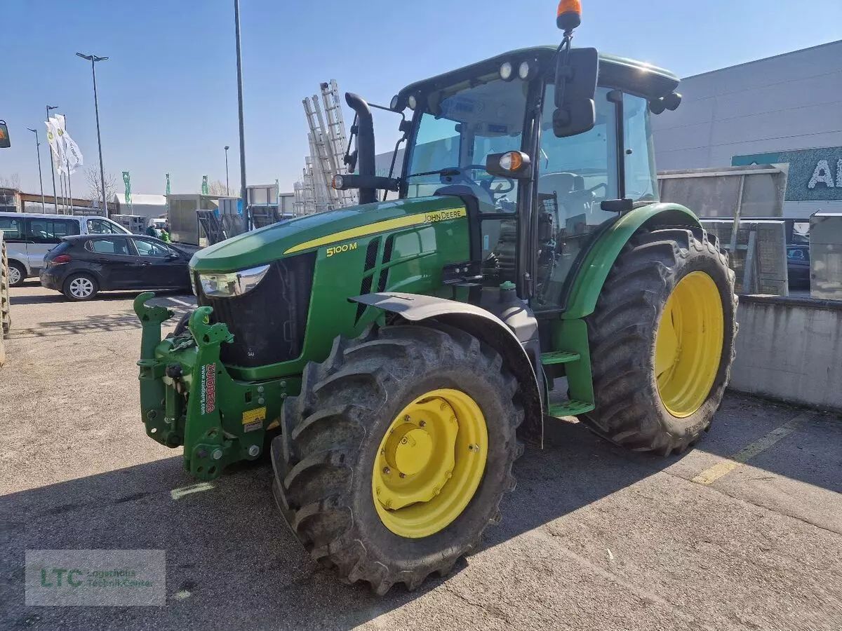 John Deere 5100 M Traktor 66 250 €