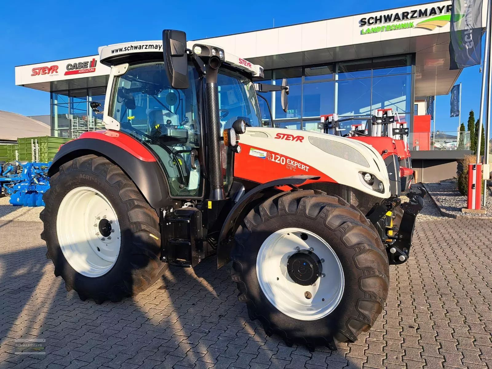 E-FARM: Steyr Expert 4120 CVT - Traktor - id P3VTMUT - Baujahr: 2025 - Motorleistung (PS): 120,Österreich