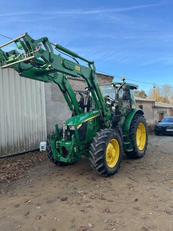 John Deere 5100 R Tractor €56,000